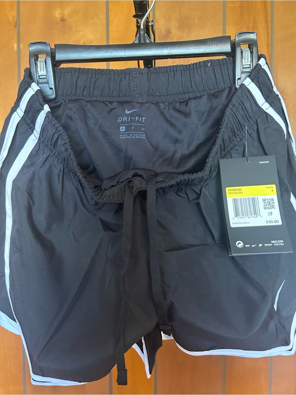 Nike Black Running Shorts - Picture 6 of 7